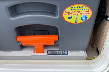 Axis Line Klo Floh Doming Aufkleber für die WC Kassette