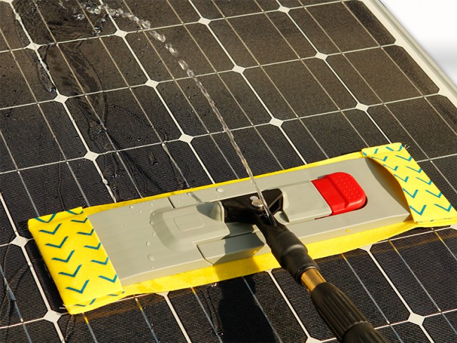 Solarplatten Teleskopstange Fensterwischer 3 x 2 Meter Glasreinigung MR3-107 Solarplatten Teleskopstange Fensterwischer 3 x 2 Meter Glasreinigung MR3-107
