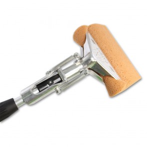 Axis Line Flexhalter für Schwamm & Bürste – Fixi-Klammer für Teleskopstangen