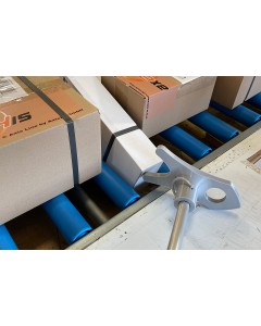 Axis Line Paketschupser-Aufsatz für Teleskopstange – Pakete auf dem Förderband schieben und ziehen, Fließband läuft weiter, Made in Germany